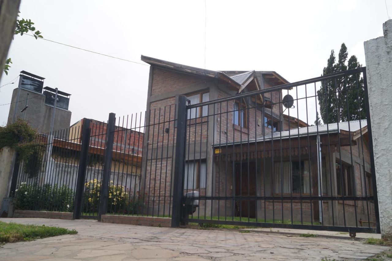 Villa Casagrande Esquel Exterior foto